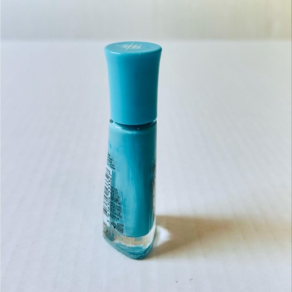 ⭐️5 For 25⭐️ Sally Hansen Insta Dri x GLAAD Nail Polish 744 Someone Like Blue - Picture 5 of 9